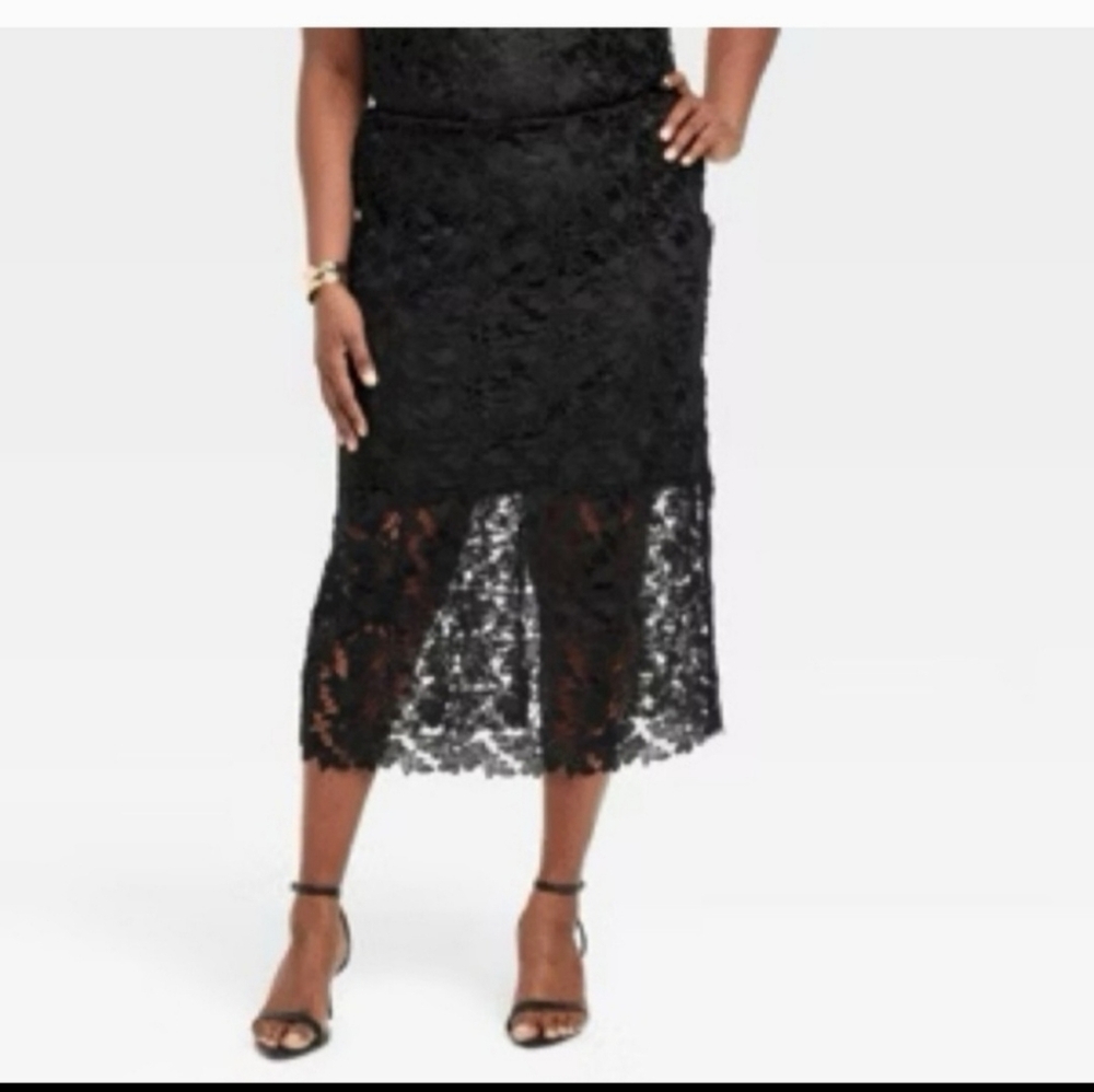 Elegant Black Lace Skirt. 2XL